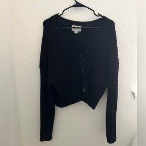 Black Anthropologie crop ribbed sweater